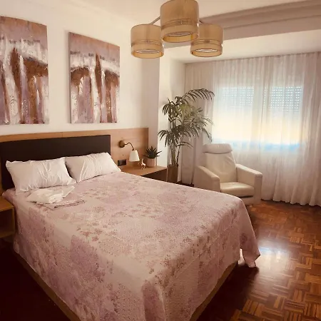 Zentral Apartman *
